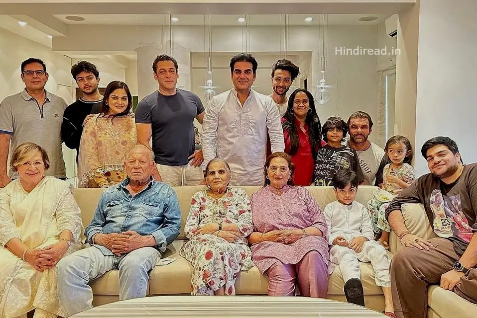 Ayaan Agnihotri Family Photo